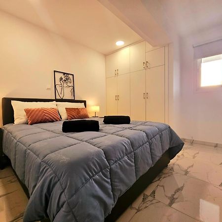 1Bd Beach Apartment Paphos Exterior foto